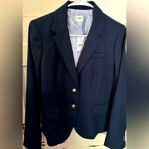 Jcrew , Greta blazer in wool/poly blend size 8, navy blue NWT, pockets.